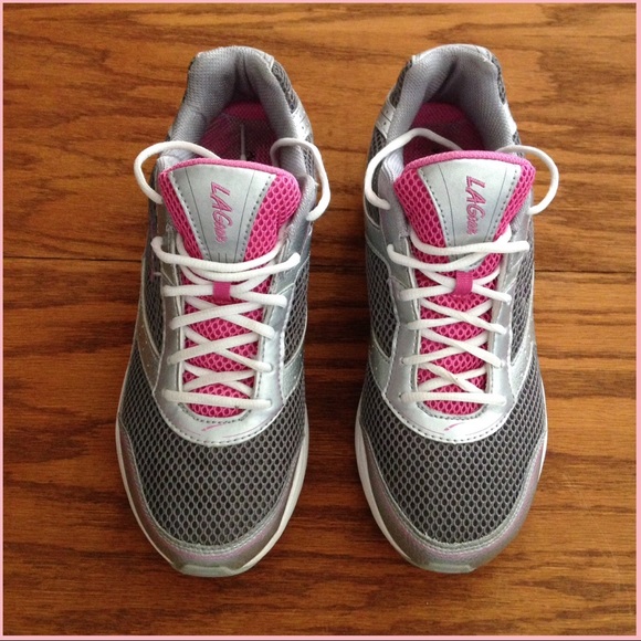 LA GEAR Anne Running Shoes👟 - Picture 1 of 4